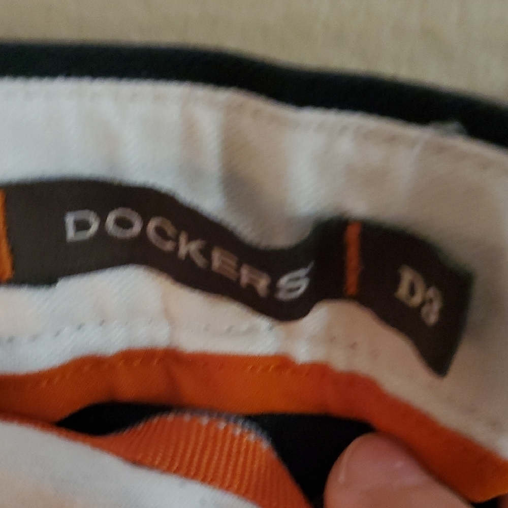 Dockers Men's Elegant Black Dress Pants - Picture 2 of 13